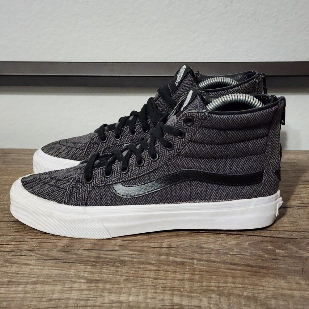 EUC Vans Sk8-hi Women's Skate Shoes Size 7